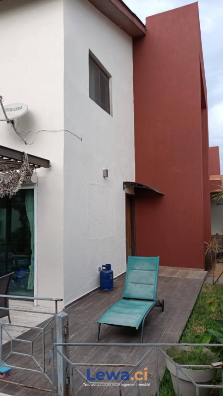 Villa duplex en vente