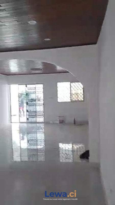 Villa basse à vendre