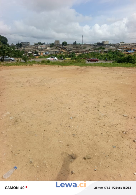 Terrain en vente