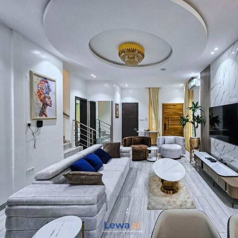 Appartement 1 pièces à louer à Cocody : 30,000 FCFA par mois - Demarcho.ci : Appartement à louer à Cocody. Prix : 30 000 FCFA prix de vente. 1 Chambre; 2 Salles de bains; 60 m².