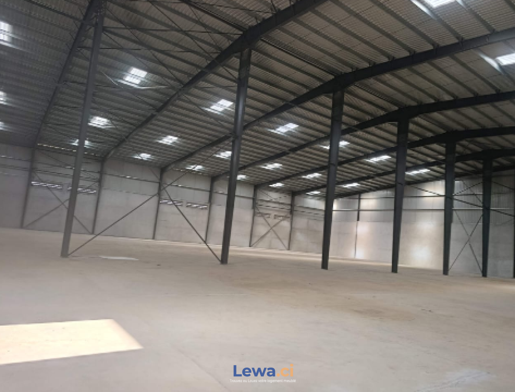 ENTREPOT NOUVELLE ZONE INDUSTRIELLE