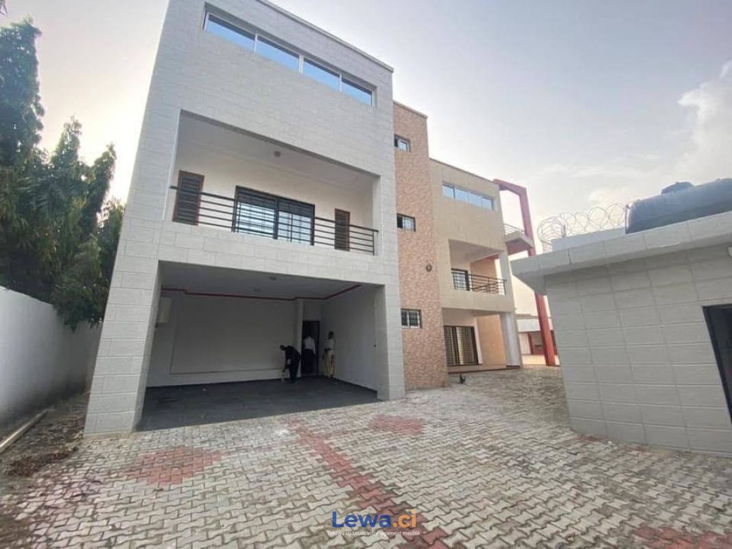 villa triplex en location