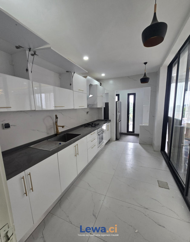 Image principale du bien : APPARTEMENT F4