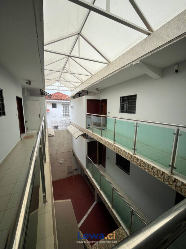 APPARTEMENT EN LOCATION