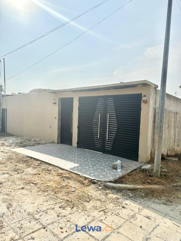 Villa basse en vente