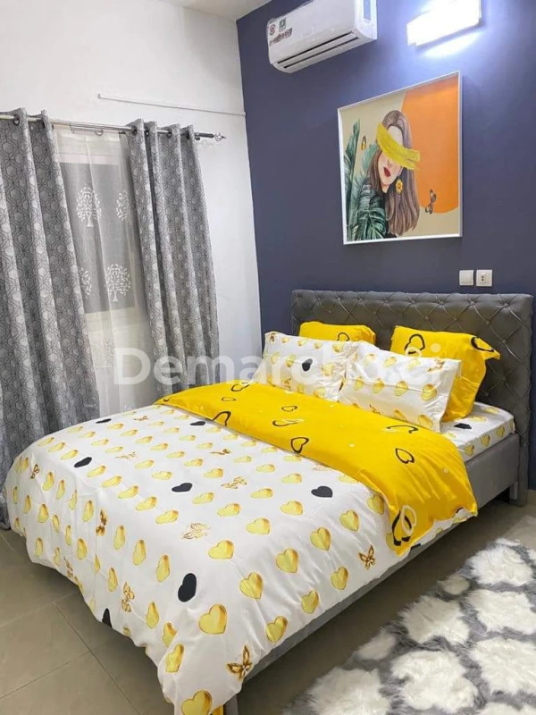 Résidence Meublée Haut Standing à Angré CGK : Appartement à lcd à Cocody. Prix : 30 000 FCFA par jour. 1 Chambre; 3 Salles de bains.